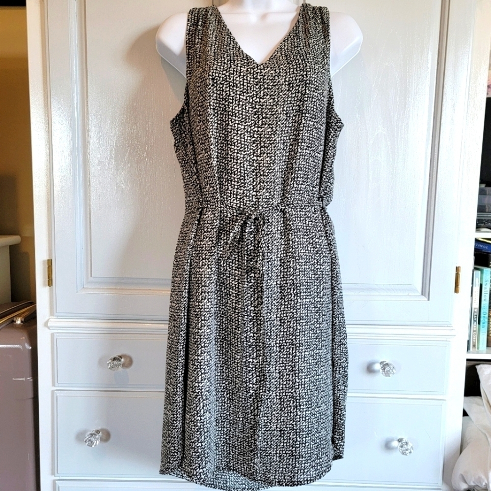 VERSE Made In USA Sleeveless Waist Tie Black Cream Lined Dress Size M